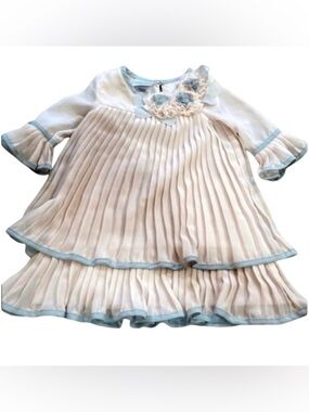 Iris & Ivy Pale Pink and Light Gray Lined Pleated Dress. Size 2T. Flowers.